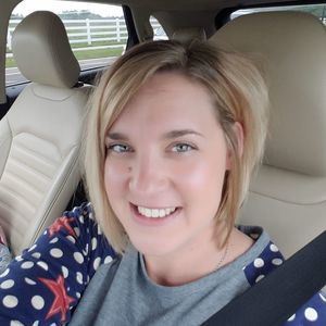 Meet your Posher, Becky